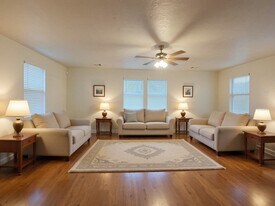 21619 Ornella Cir in Humble, TX - Building Photo