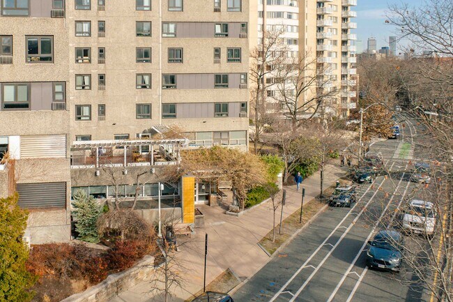 Diane and Mark Goldman Family Residences in Brookline, MA - Building Photo - Building Photo