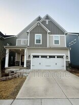 2280 Grants Pass Station in Apex, NC - Building Photo