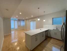 18 White St, Unit 2 in Cambridge, MA - Building Photo
