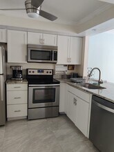 14130 Rosemary Ln, Unit 3207 in Largo, FL - Building Photo - Building Photo