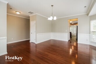 3833 Tonsley Pl in High Point, NC - Building Photo - Building Photo