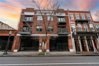 360 Dauphin St in Mobile, AL - Building Photo - Building Photo