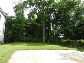 564 Hope St SW in Atlanta, GA - Building Photo - Building Photo