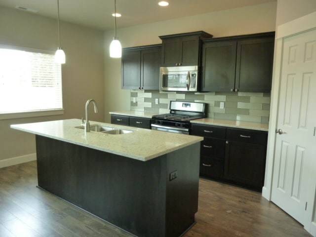 21377 NE Evelyn Pl in Bend, OR - Building Photo - Building Photo