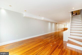 7 N Loudoun St in Winchester, VA - Building Photo - Building Photo