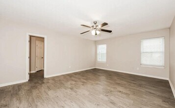 110 E Valley View Dr in Phoenix, AZ - Building Photo - Building Photo