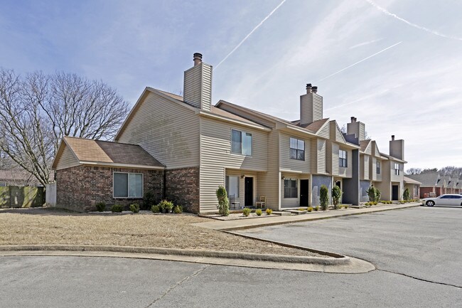 717-729 N Beverly Ln. Rogers, AR in Rogers, AR - Building Photo - Building Photo