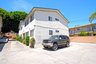 3444 E Wilton St in Long Beach, CA - Building Photo - Building Photo