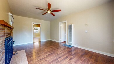 737 Charles St in Santa Rosa, CA - Building Photo - Building Photo