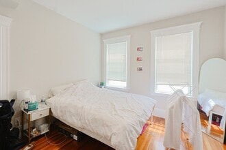 39 Chester St, Unit 2R in Boston, MA - Building Photo - Building Photo