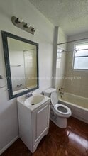 4831 Plymouth St in Jacksonville, FL - Foto de edificio - Building Photo