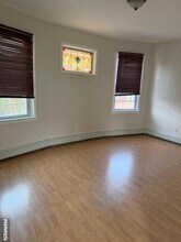 176 Shaw St, Unit 4 in Garfield, NJ - Building Photo - Building Photo