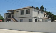 11934 Rosecrans Ave in Norwalk, CA - Foto de edificio - Building Photo