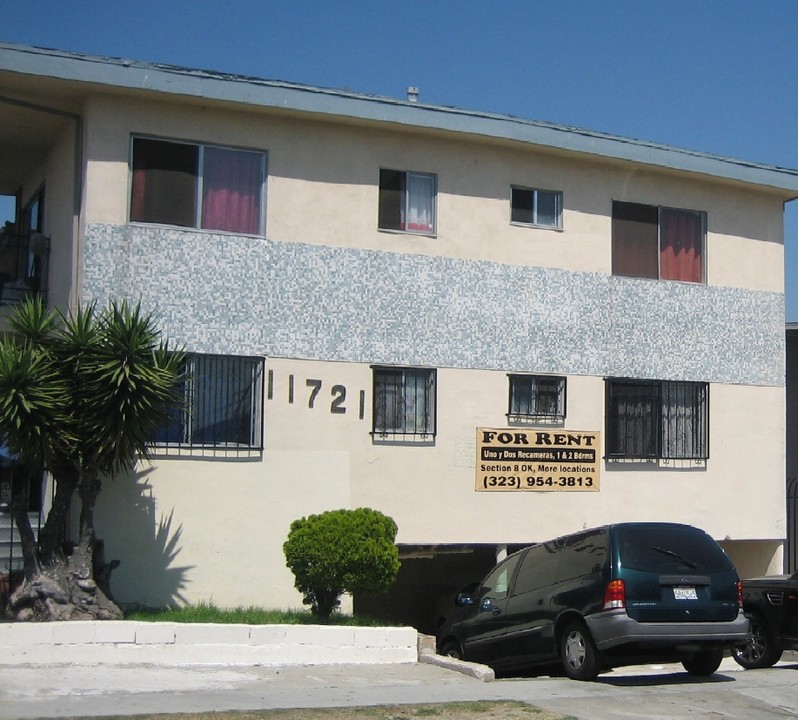 11721 S New Hampshire in Los Angeles, CA - Foto de edificio