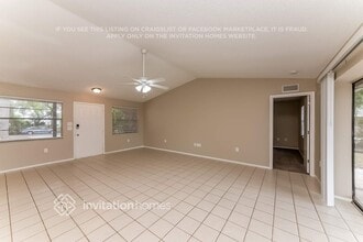 3240 Maiden Ln in Sarasota, FL - Building Photo - Building Photo