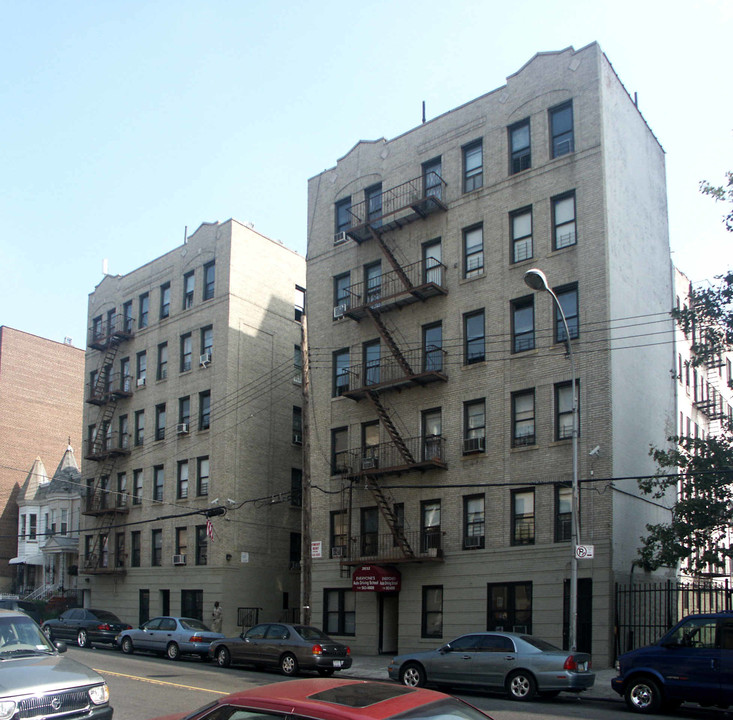 2028-2032 Valentine Ave in Bronx, NY - Building Photo