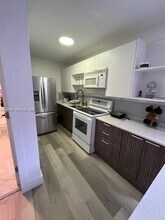 1007 S 21st Ave in Hollywood, FL - Foto de edificio - Building Photo