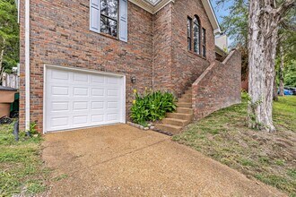 516 Piccadilly Row in Nashville, TN - Building Photo - Building Photo