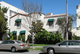 140 S Elm Dr in Beverly Hills, CA - Building Photo - Building Photo