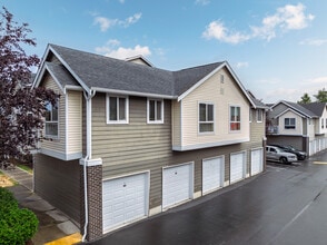 The Seasons at Lea Hill Village in Auburn, WA - Building Photo - Building Photo