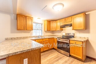 64 South Rd in Londonderry, NH - Building Photo - Building Photo