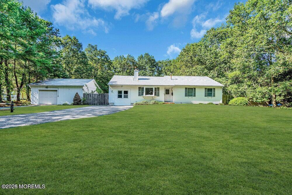 10 Bowman Rd in Jackson Township, NJ - Building Photo