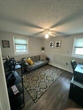 34 Hayes Ave, Unit Unit#1 in Manchester, NH - Building Photo - Building Photo