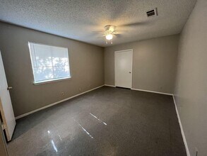 507 Thelma Dr in Austin, TX - Building Photo - Building Photo