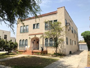 731 Porter St in Glendale, CA - Building Photo - Primary Photo