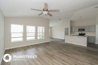 5512 Arlington River Dr. in Lakeland, FL - Foto de edificio - Building Photo