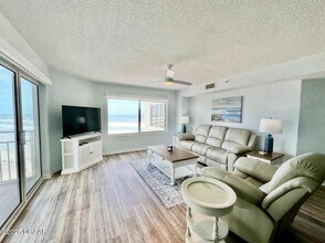 2967 S Atlantic Ave, Unit 702 in Daytona Beach Shores, FL - Building Photo - Building Photo