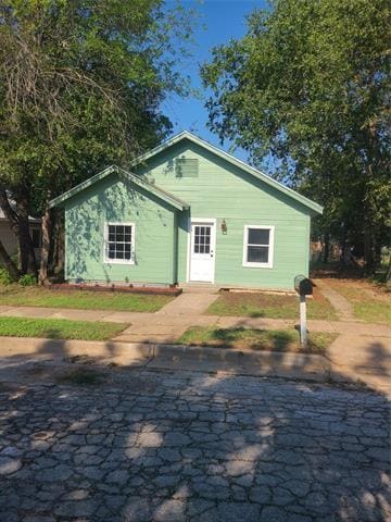 1104 SW 7th Ave in Mineral Wells, TX - Building Photo - Building Photo