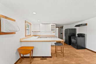 497 Winthrop Rd in Deep River, CT - Building Photo - Building Photo