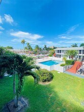 1100 Atlantic Shores Blvd in Hallandale Beach, FL - Building Photo - Building Photo
