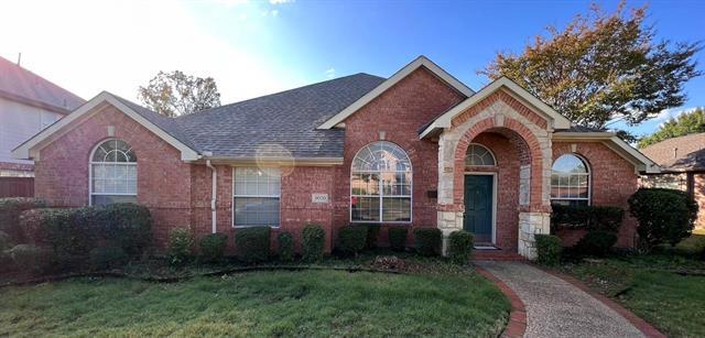 property at 3020 Edwards Dr