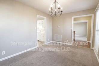 3417 E Henderson Way in Clarksville, TN - Building Photo - Building Photo