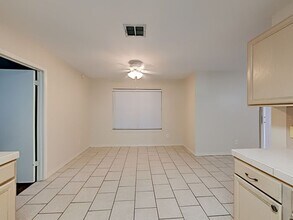 7613 Timber Crest Dr in Corpus Christi, TX - Building Photo - Building Photo