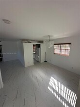 1445 Grant St in Hollywood, FL - Building Photo - Building Photo