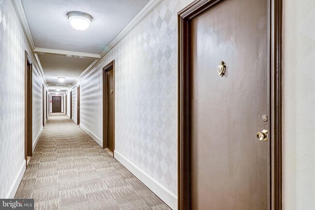 property at 1111 Arlington Blvd