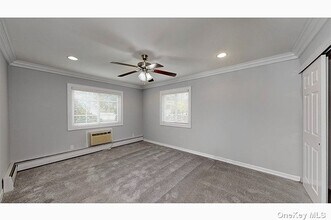 74 Irving Ave-Unit -I74 in Deer Park, NY - Building Photo - Building Photo