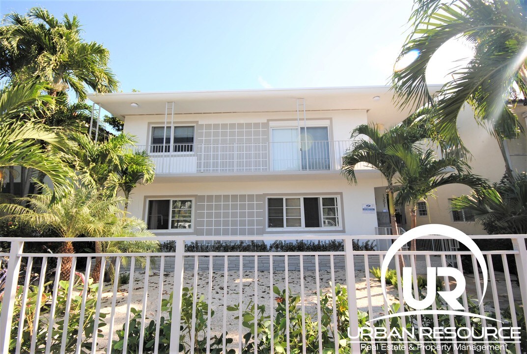 1251 Euclid Ave in Miami Beach, FL - Building Photo