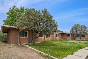 340 Fairway S in Colorado Springs, CO - Building Photo