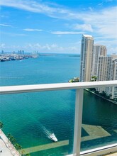 300 S Biscayne Blvd, Unit # T-2912 in Miami, FL - Building Photo - Building Photo