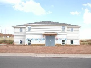 Bldg 100 in Laramie, WY - Foto de edificio - Building Photo