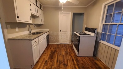 2242 Lawson Way in Chamblee, GA - Building Photo - Building Photo