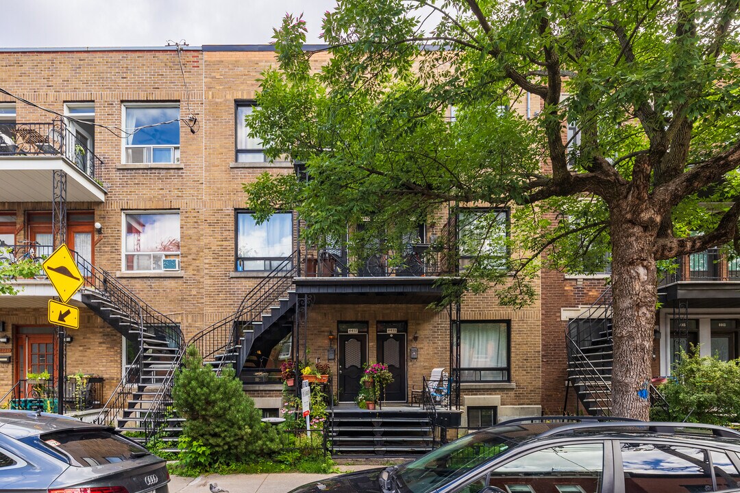 4455 De Lanaudière Rue in Montréal, QC - Building Photo