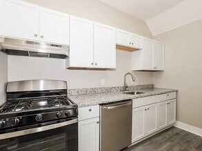 4028 Vinceton St in Pittsburgh, PA - Building Photo - Building Photo