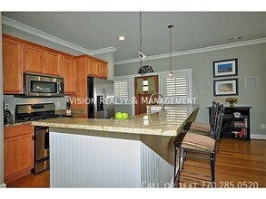977 Cummings St SE in Atlanta, GA - Building Photo - Building Photo