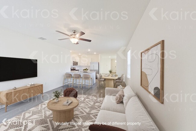 31961 Katelin Cir in Leesburg, FL - Foto de edificio - Building Photo